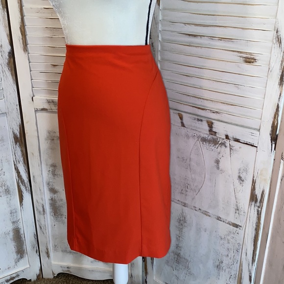 Banana Republic Pencil Skirt - Picture 2 of 8